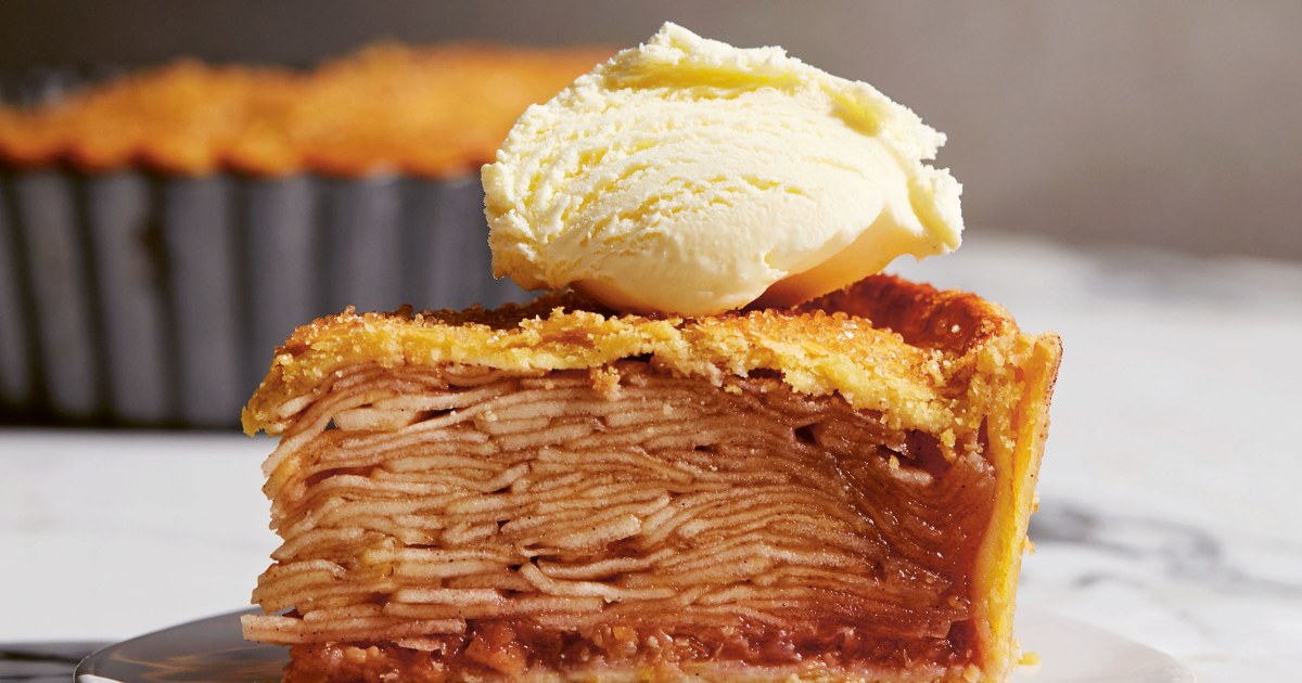 phil-khoury-apple-pie-2025-lm-