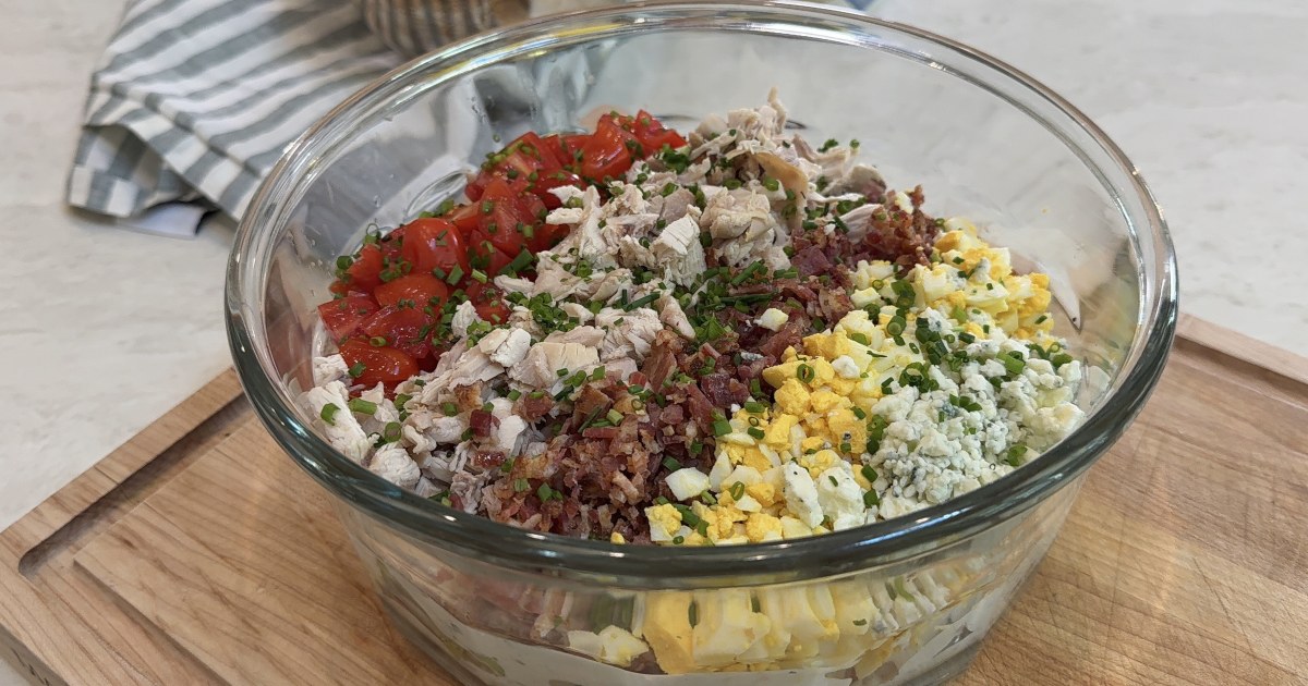 Avocado, hard-boiled eggs, bacon, blue cheese and tomatoes bring the flavors of a popular salad to this easy, fun dip.