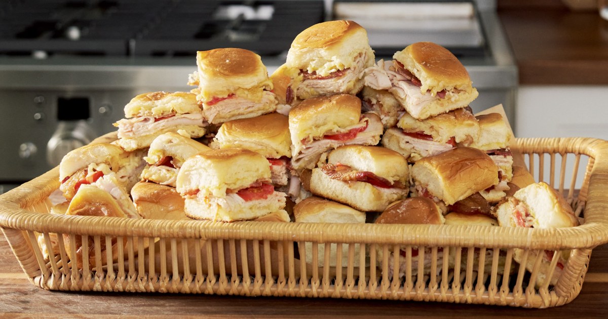 Turn the Kentucky Hot Brown Into Easy-to-Serve Sliders