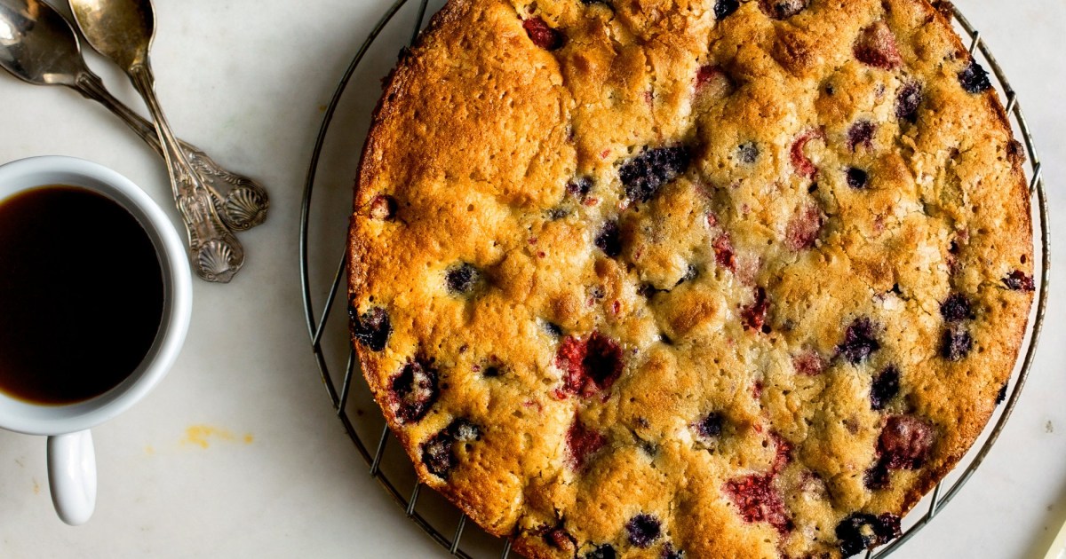 Summer Berry Buckle