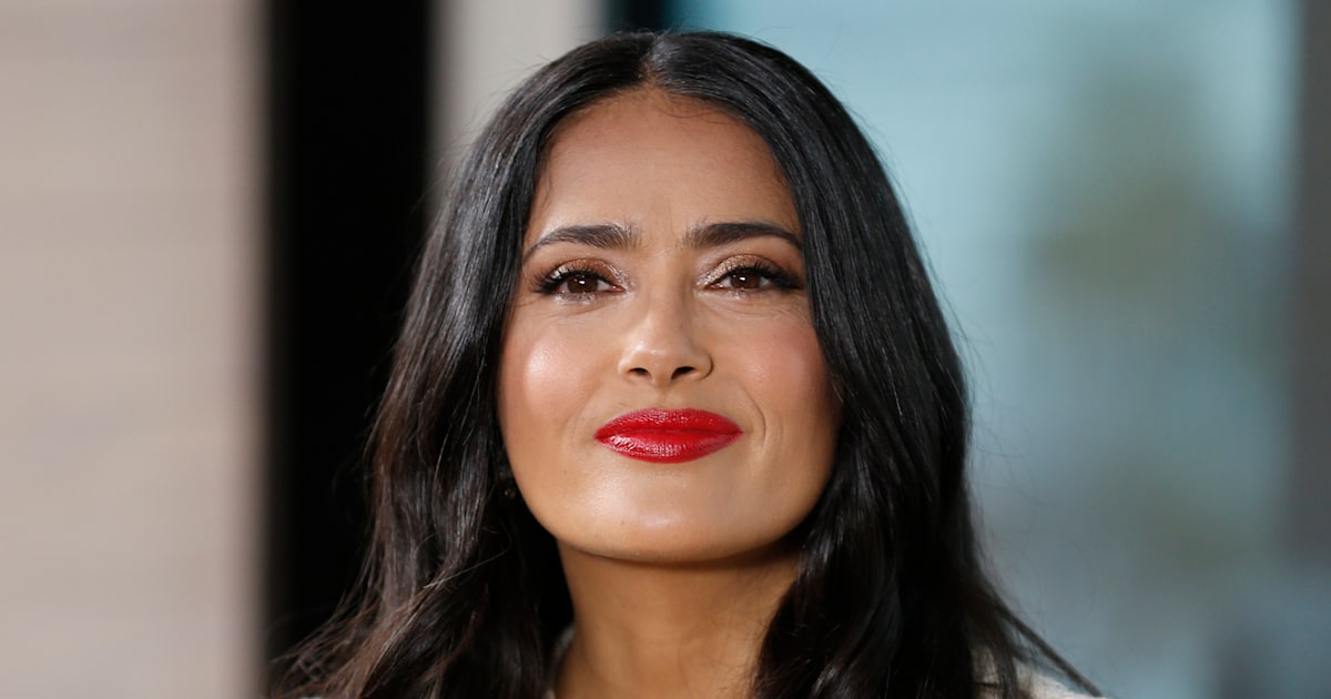 Salma Hayek wishes herself a happy 55th birthday with swimsuit pic(02)