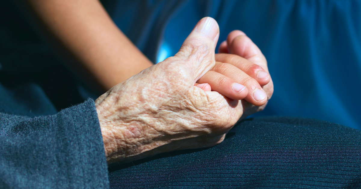 New study explains special bond between grandmothers and grandkids