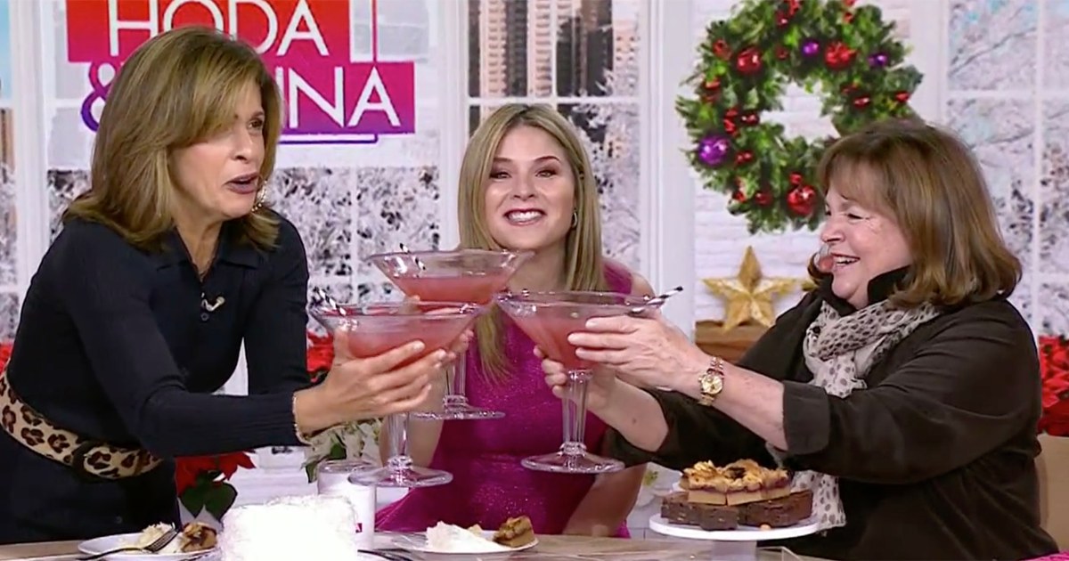 Ina Garten Surprises Hoda and Jenna With Giant Cosmos on TODAY