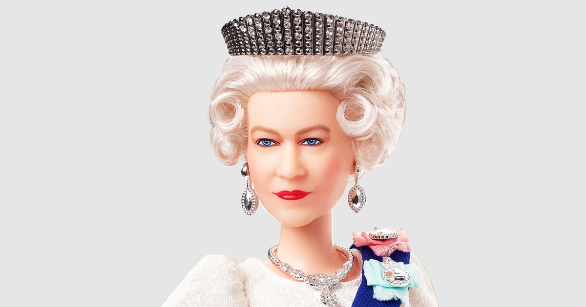 buy queen elizabeth barbie 2022