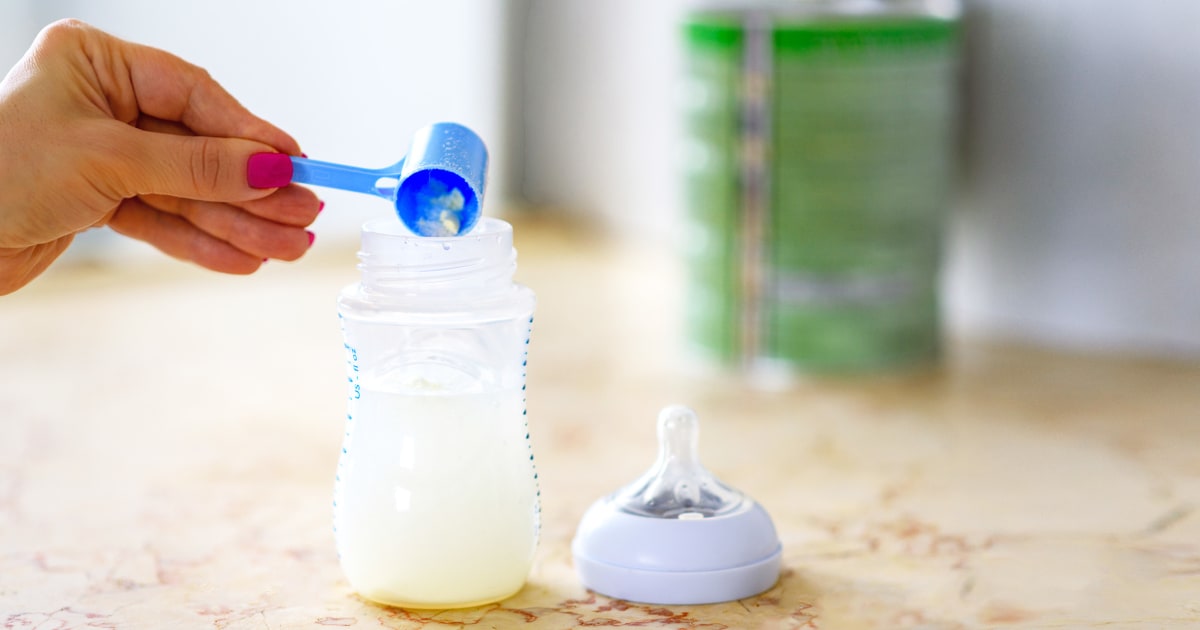 What to expect when choosing baby formula and bottle feeding for