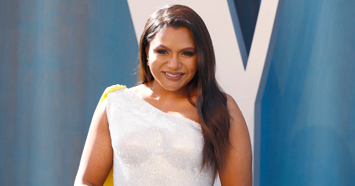 Mindy Kaling Shares Her Easy Walking Routine for Weight Loss