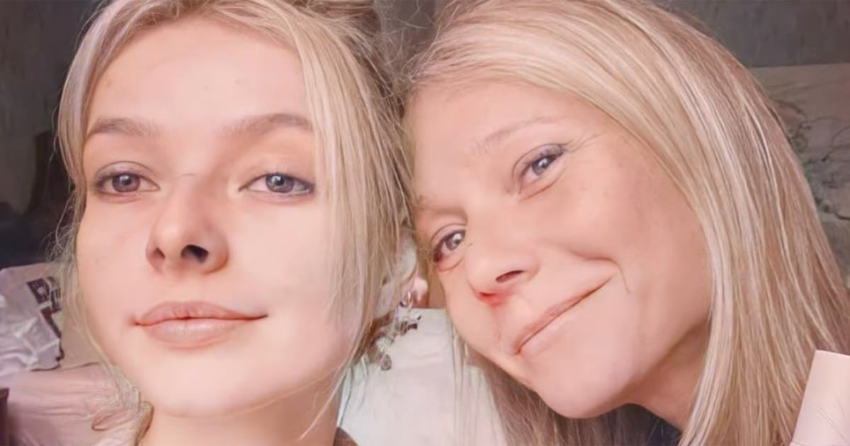 Paltrow celebrates 'extraordinary' daughter Apple on her 18th(02)