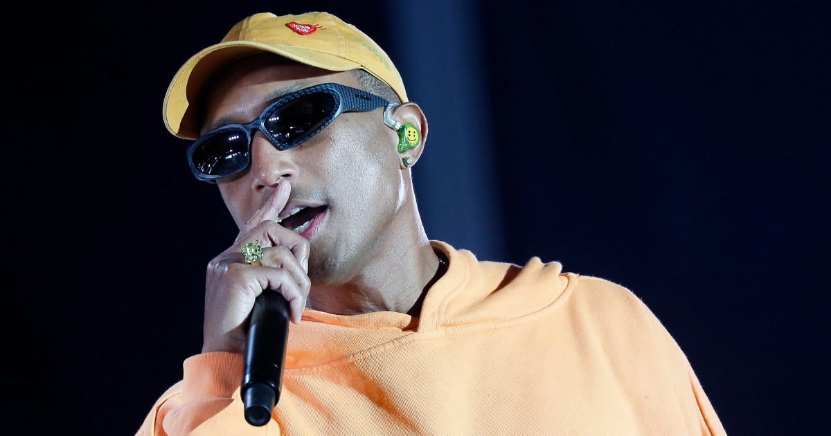 Pharrell Williams Stops 'Something In The Water' Music Festival To Get ...