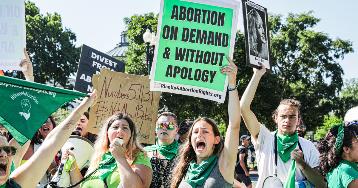 Post-Roe, Doctors are Delaying Care For Pregnancy Complications