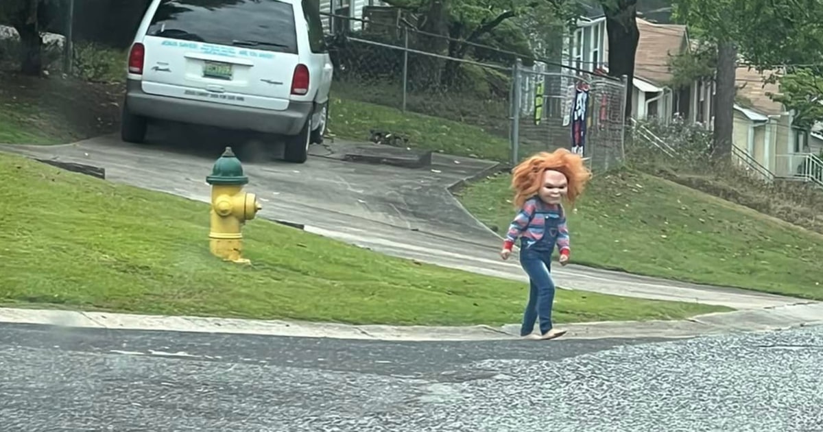 5-year-old in a Chucky costume terrorizes people in an Alabama neighborhood