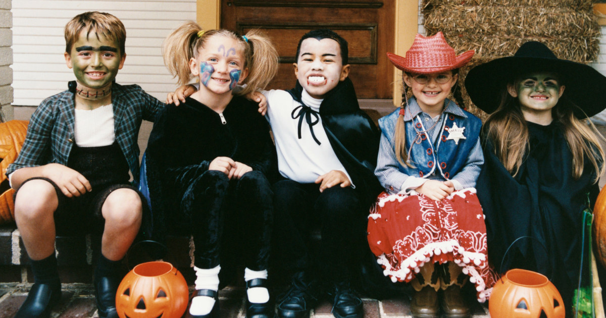 What Time Does Trick-or-Treating Start for Halloween 2023?
