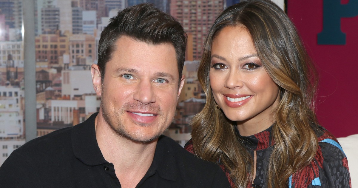 Nick and Vanessa Lachey dress as 'National Lampoon’s Christmas Vacation ...