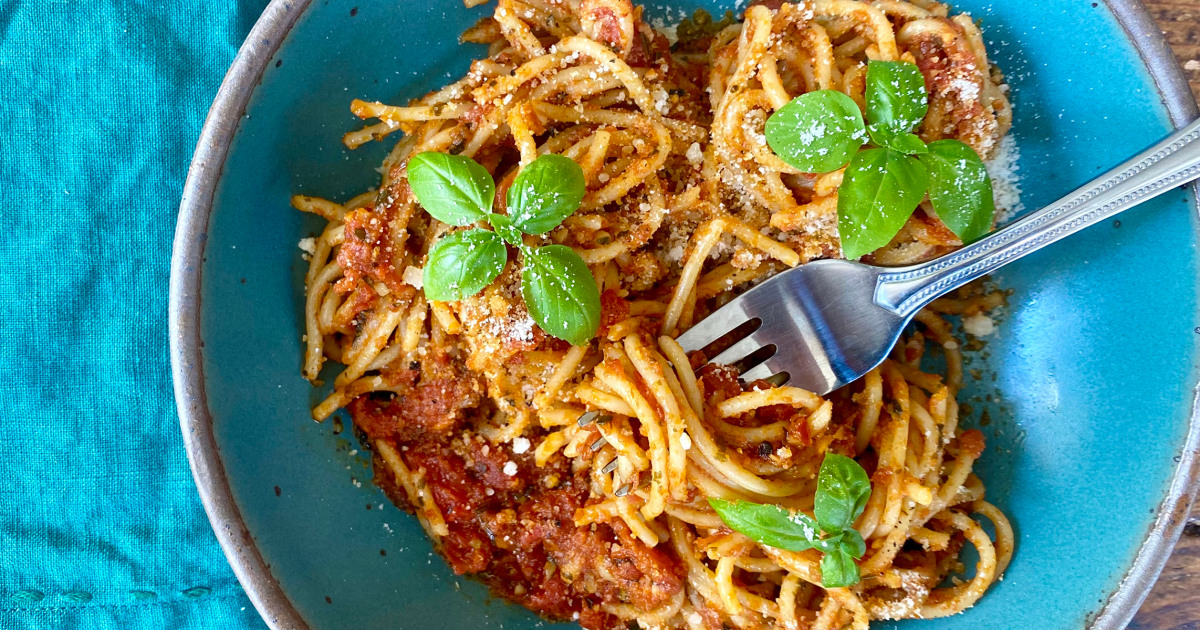 I tried Mindy Kaling’s ‘The Bear’-inspired spaghetti. It’s another smash hit