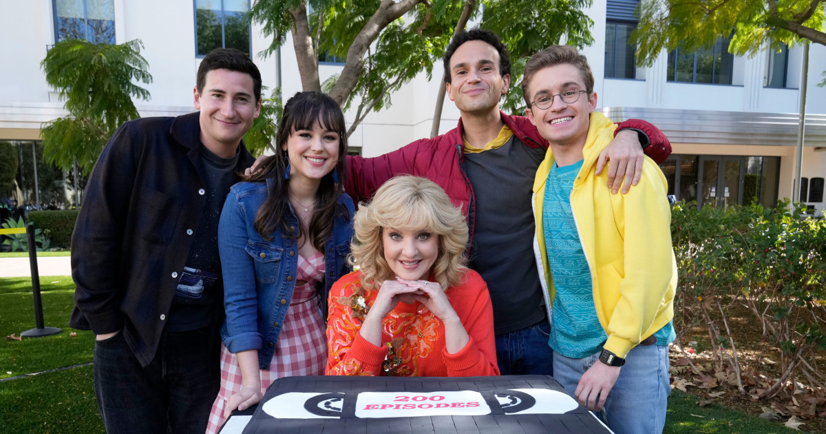 Would "The Goldbergs" Cast Return For A Reboot? They Told Us