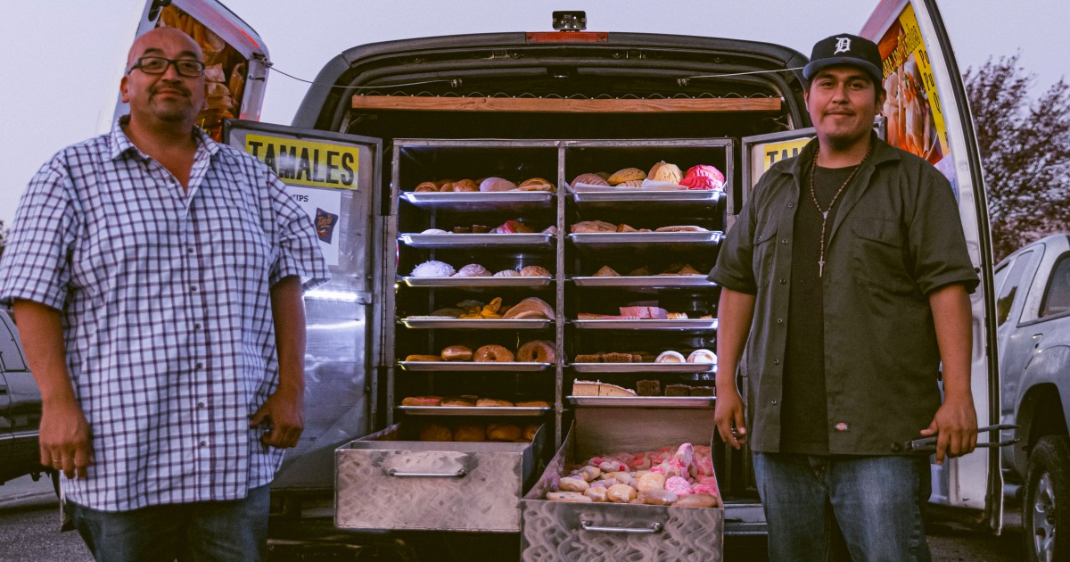 La panadería sobre ruedas de Zeledón se vuelve viral por su colorido Pan Dulce