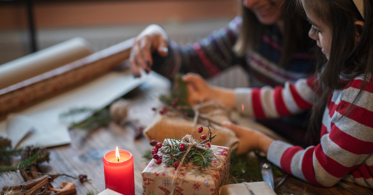 25 fun Christmas traditions to start with your loved ones
