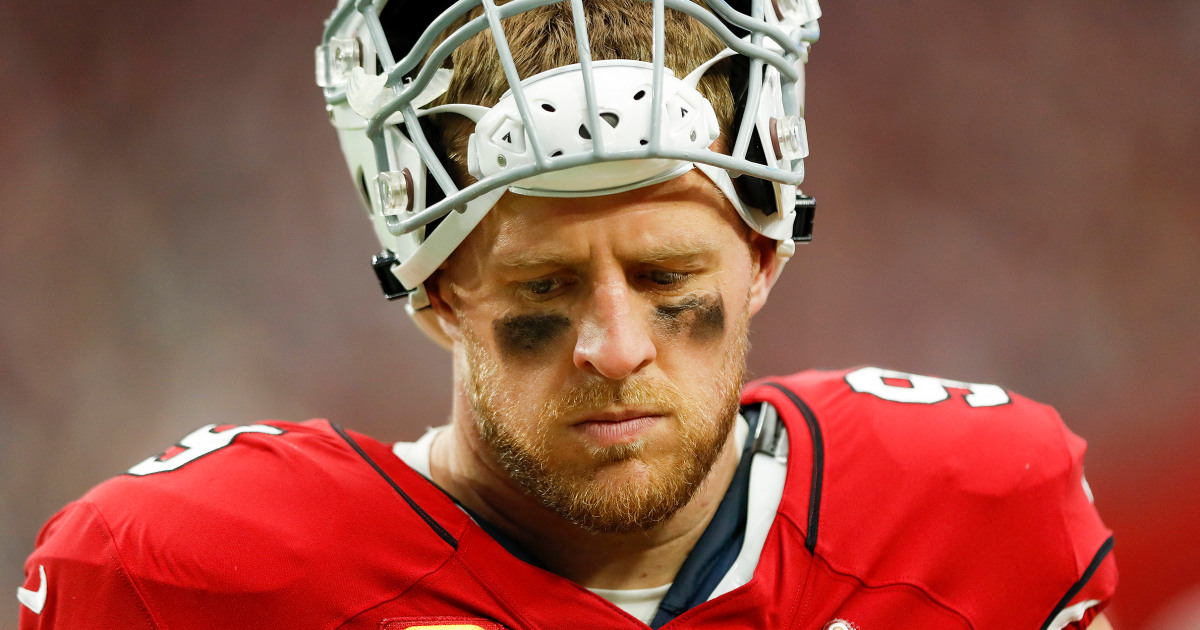 J J Watt Tears Up Recalling Health Scare As He S About To Become A Dad   Jj Watt Recalls Heart Procedure Zz 221003 01 4be3bb 