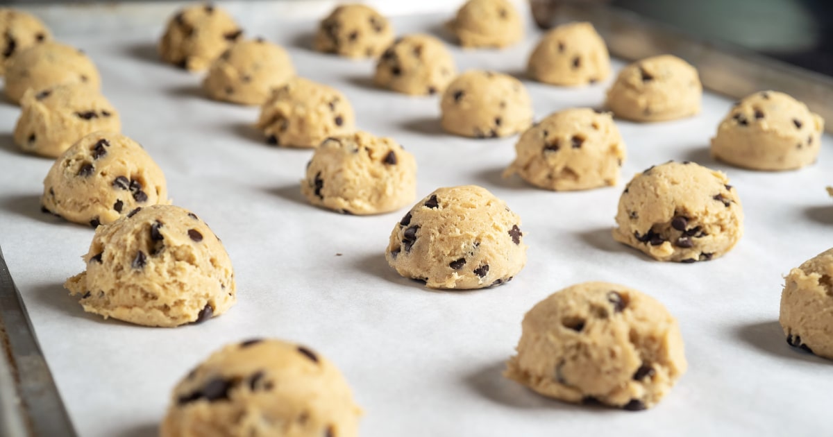 Nestlé Recalls Chocolate Chip Cookie Dough Due Plastic Pieces