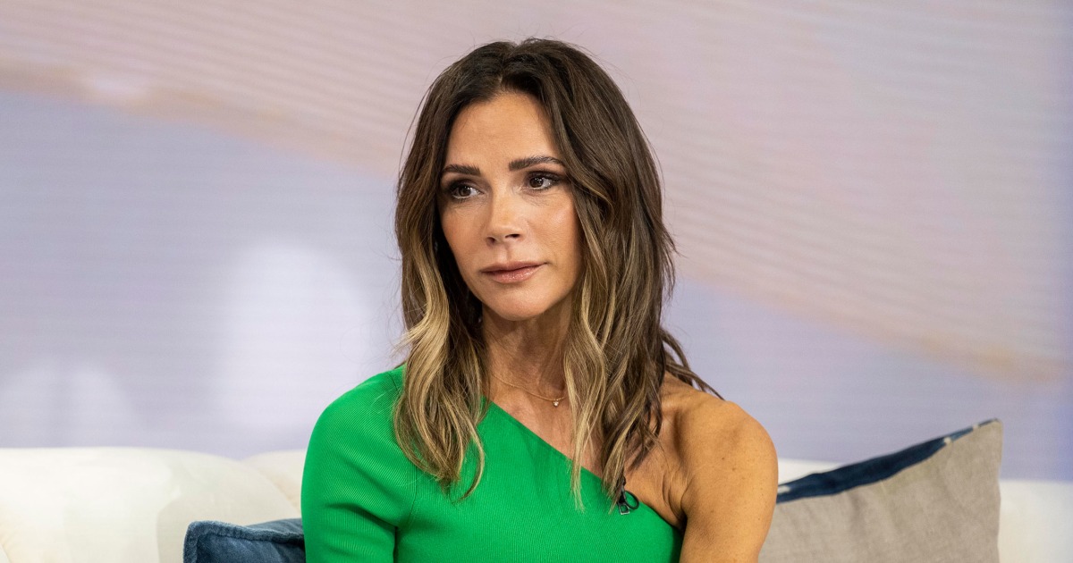 Victoria Beckham explains why she ‘just broke down’ at her Paris ...