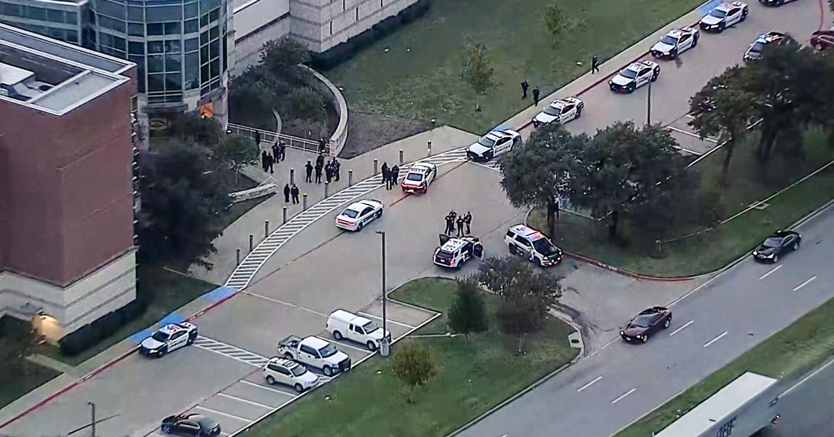 Excollege Basketball Player And Wife Identified As Pair Killed In A