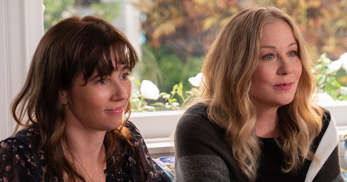 Dead to Me' final season trailer reunites Christina Applegate and