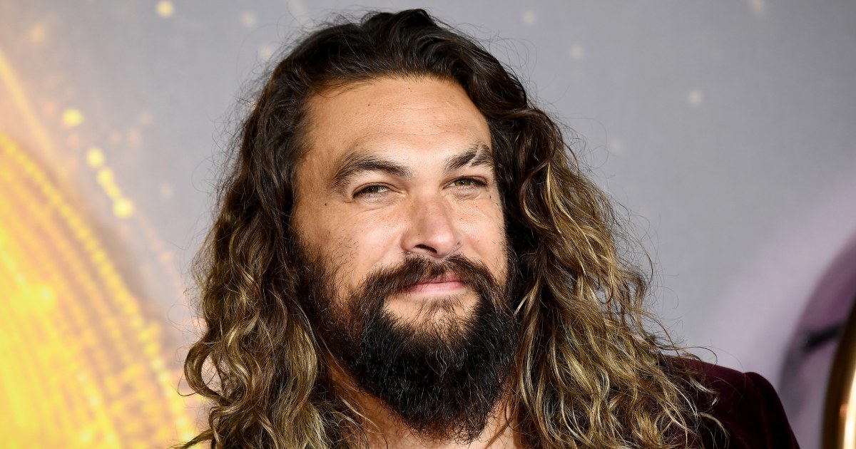 Jason Momoa Says He Doesn't Like Wearing Clothes Anymore, Strips Down