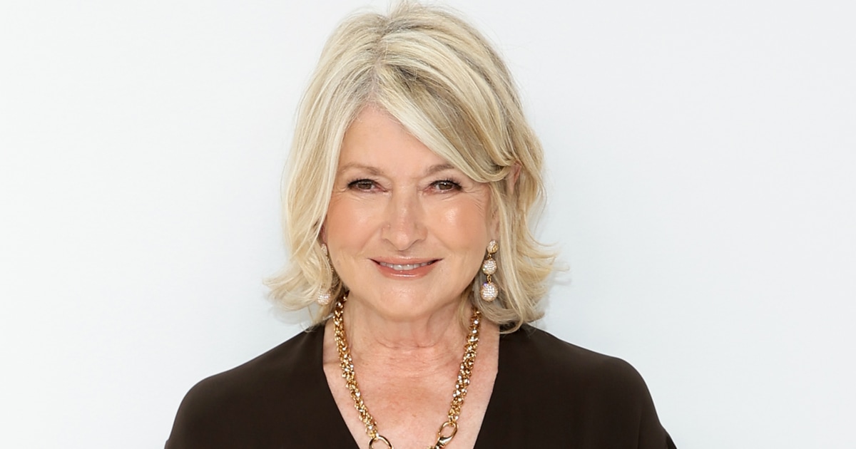 Martha Stewart’s Holiday Dos And Don'ts, Starting With Christmas Lights