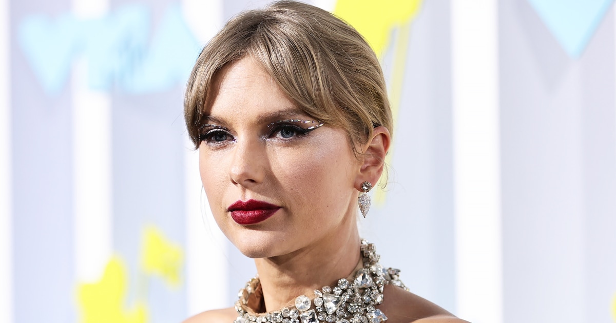 Taylor Swift Tour Sales Crash Ticketmaster, Leaving Fans 'heartbroken