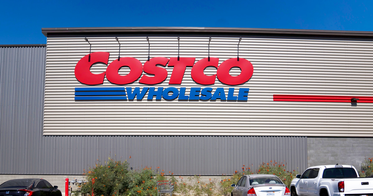 Costco Christmas Eve Hours 2022 Here's When the Store Is Open