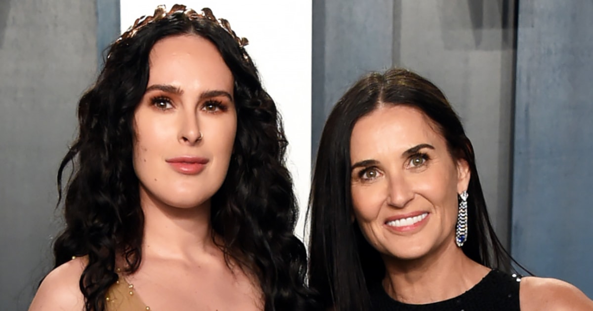 Demi Moore shares family photo at Rumer’s doctor appointment following pregnancy announcement