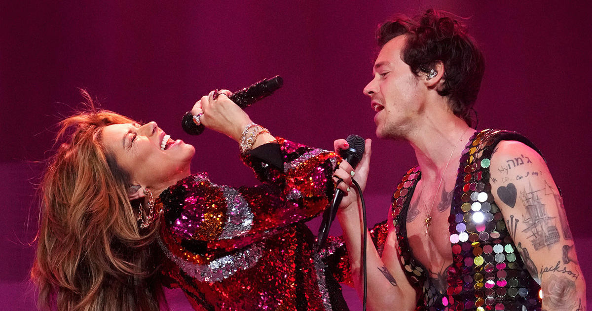 Shania Twain On Performing With Harry Styles At Coachella