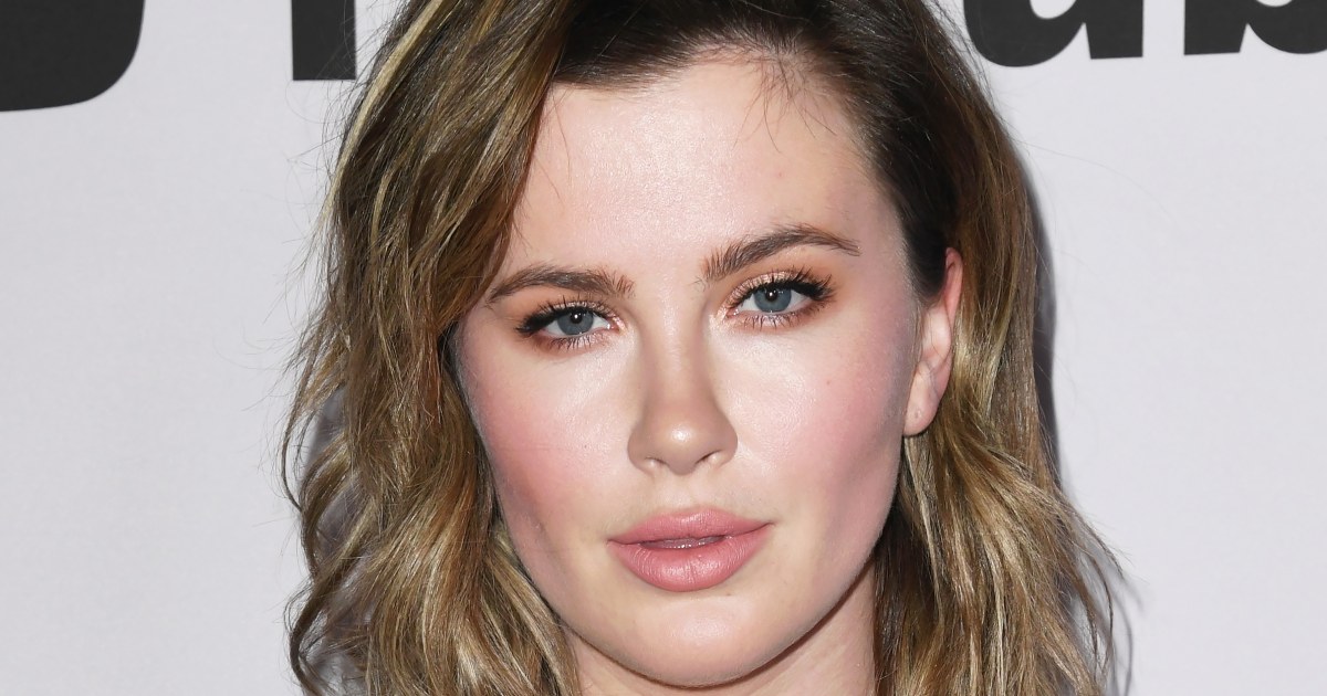 Ireland Baldwin Reveals The Classy Name She Chose For Her Daughter Flipboard 2181