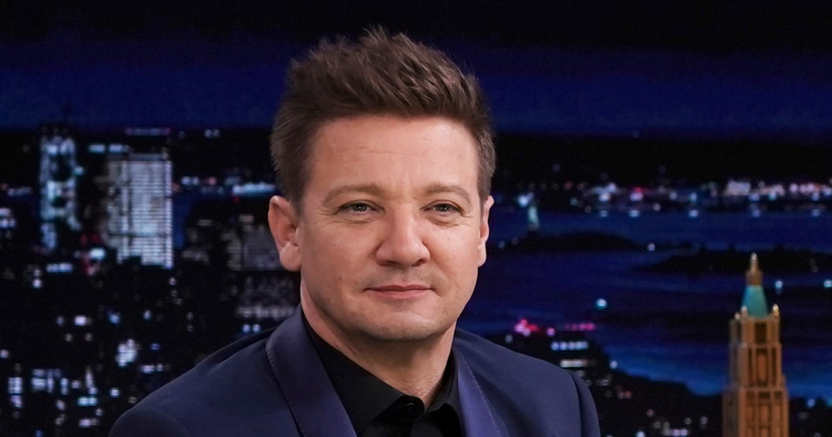 jeremy-renner-in-critical-but-stable-condition-after-snow-plowing-accident