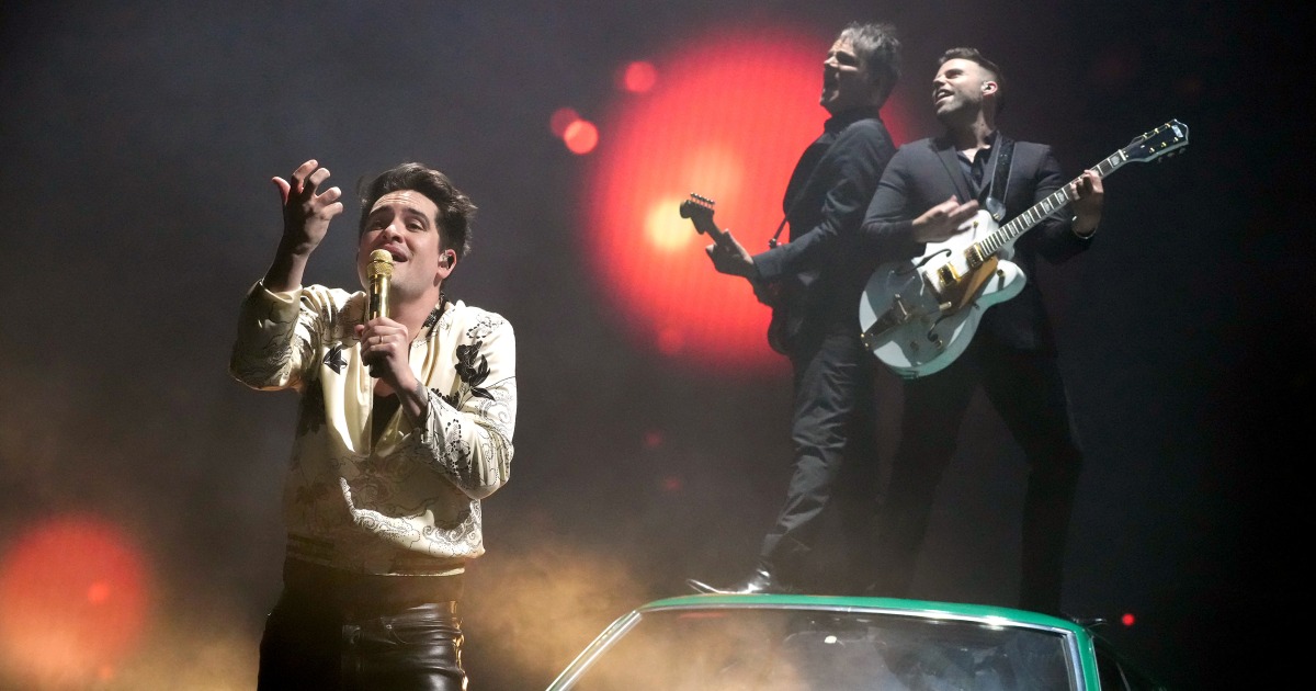 Panic! At The Disco breaks up as the lead singer shares personal news