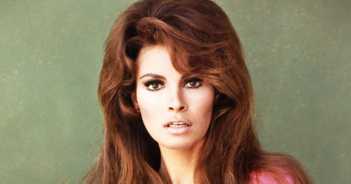 Hollywood Star And Sex Symbol Raquel Welch Dies At 82 Trendradars