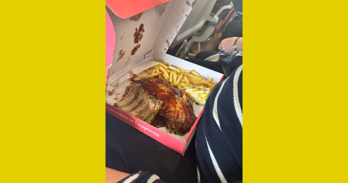 A Man Ate a Rack of Ribs on a Flight. Is This Acceptable Flying Etiquette?