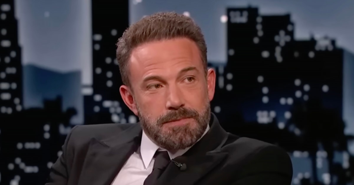 Ben Affleck demonstrates the difference between his ‘content’ and ‘amused’ face