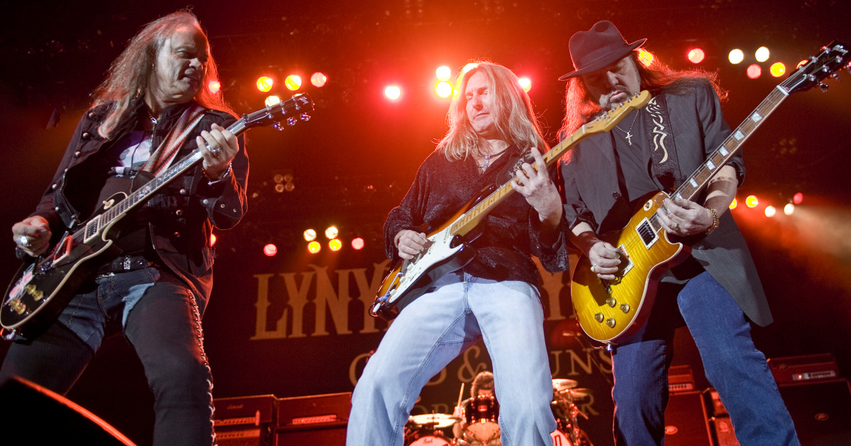 Lynyrd Skynyrd Guitarist Gary Rossington Dies At 71