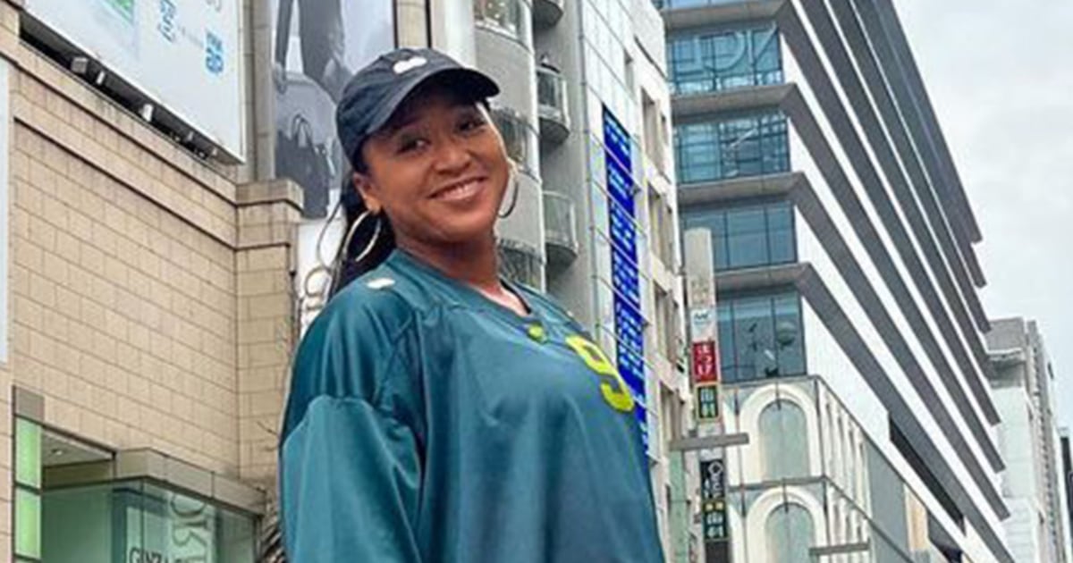 Pregnant Naomi Osaka Goes for Starbucks Run with Mom Tamaki in NYC