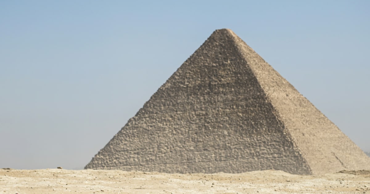 Scientists reveal new discovery inside the Great Pyramid of Giza ...