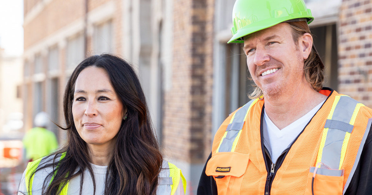 Chip And Joanna Gaines Reveal Waco Hotel Show, Fixer Upper: The Hotel