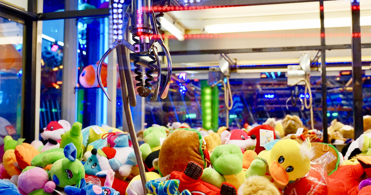 Boy Trapped Inside Claw Machine at North Caroline Amusement Park