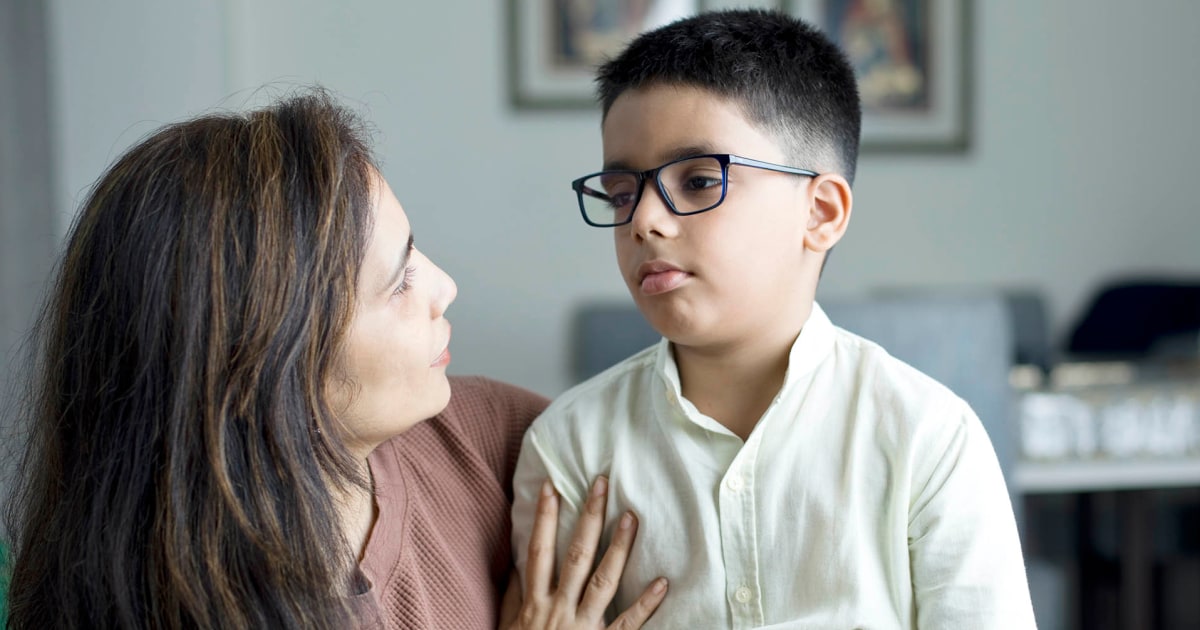 Child psychology experts share 5 things they never do with their kids