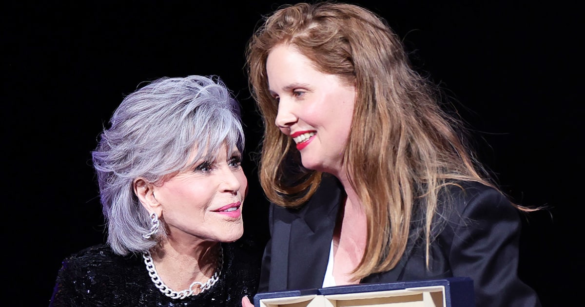Jane Fonda tossed award scroll at Cannes winner who’d left it behind