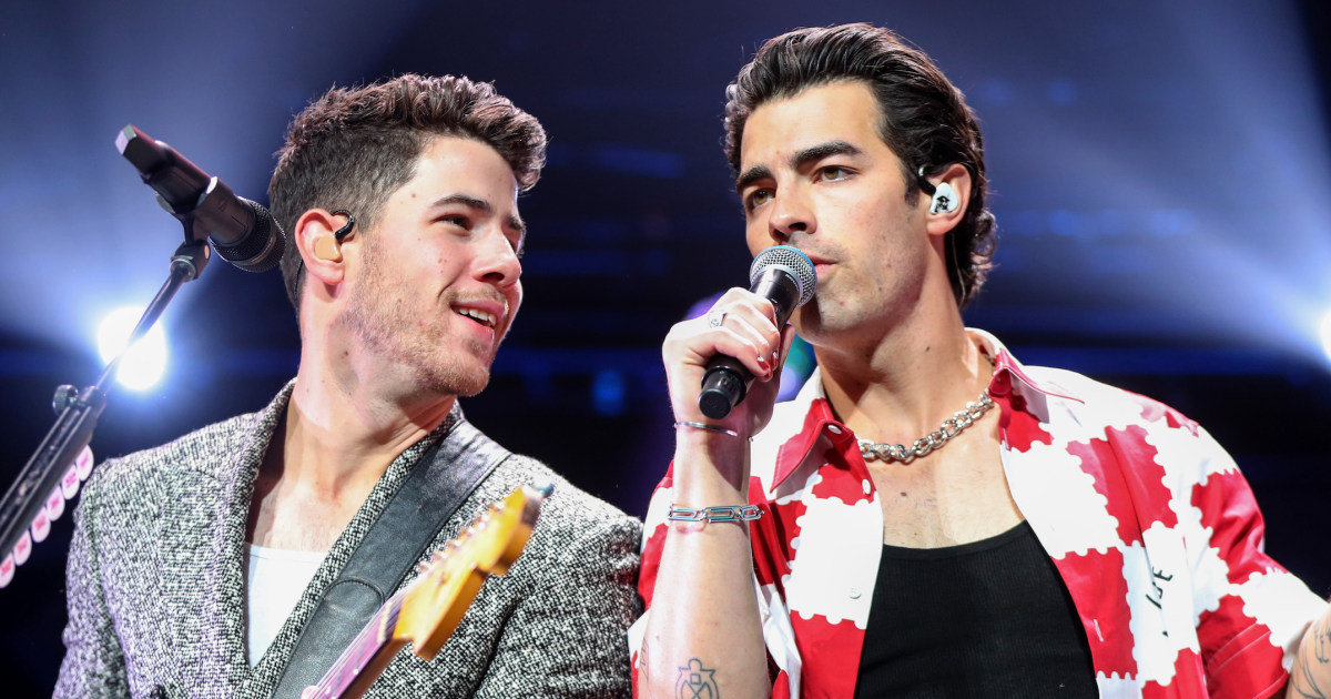 Joe Jonas Says He Lost ‘The Voice’ Gig to Nick Jonas: ‘I Cried My Eyes Out’