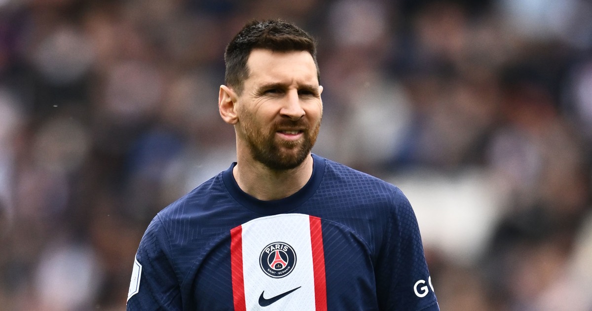 PSG Fan Jeers Push Lionel Messi Closer To FC Barcelona Return