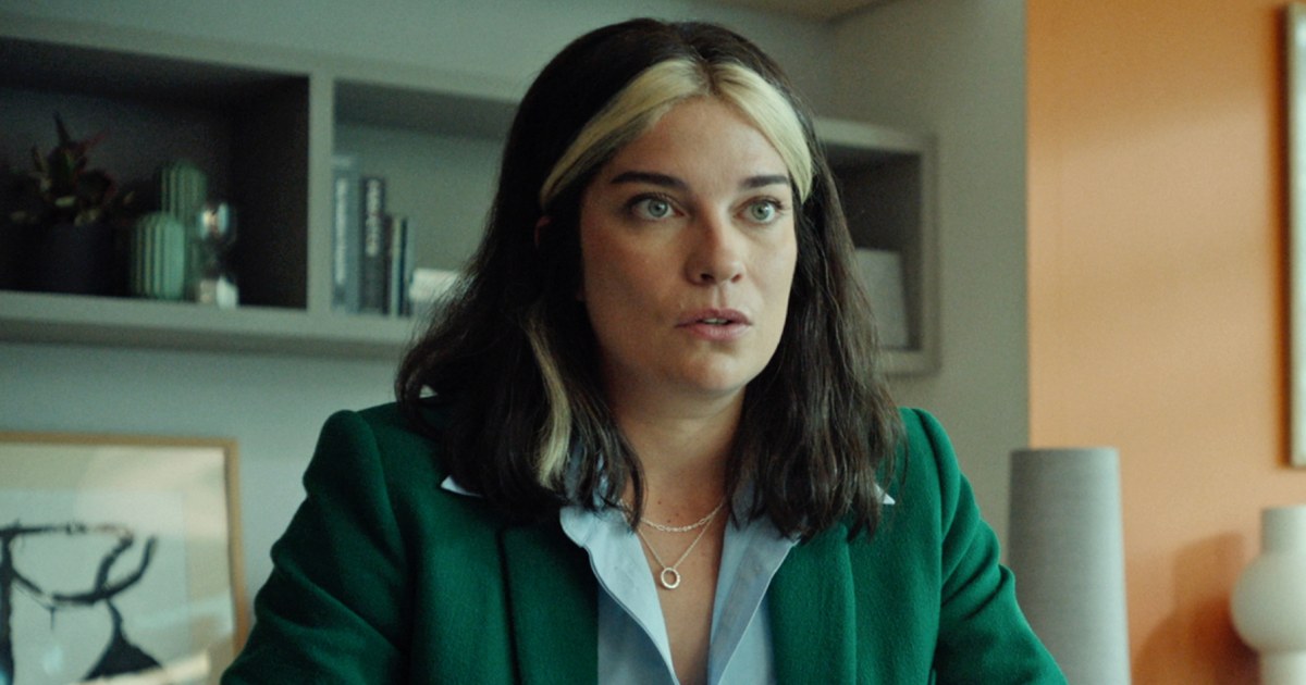 Annie Murphy Is 'Terrified' Of 'Black Mirror' Episode 'Joan Is Awful