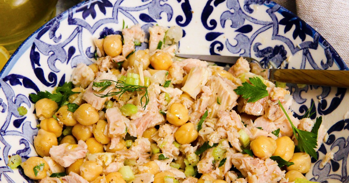 Easy, healthy meal ideas for the week ahead: Chickpea tuna salad, Greek omelets and more
