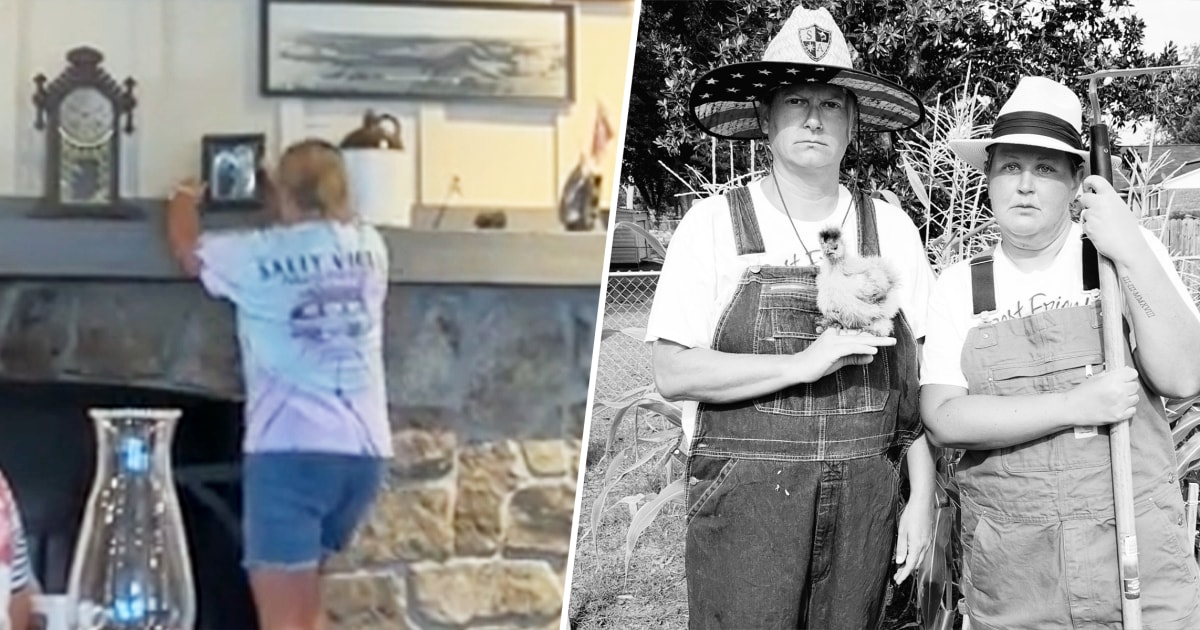 Cracker Barrel Customers Leave Framed Photo of Themselves at Restaurant