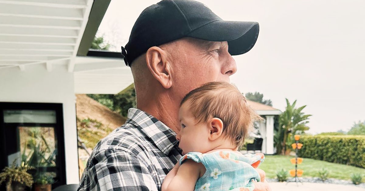 Rumer Willis shares 1st photos of dad Bruce Willis with her baby ...